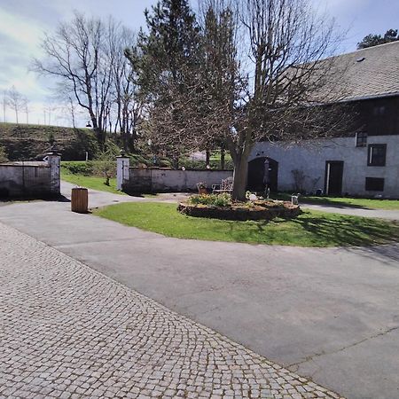Monteur-Ferienwohnung Ot Naundorf Naundorf  Buitenkant foto
